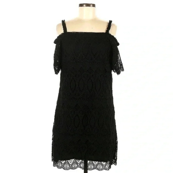 White House Black Market | Crochet Overlay Cold Shoulder Black Dress Size 8 - Picture 2 of 3